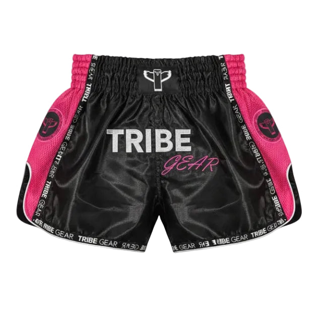 Muay Thai shorts voor kinderen in zwart roze design van TribeGear